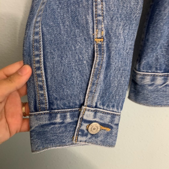 Levi's Original Sequin Trucker Jean Jacket Denim Blue Red Size Small - Picture 7 of 16